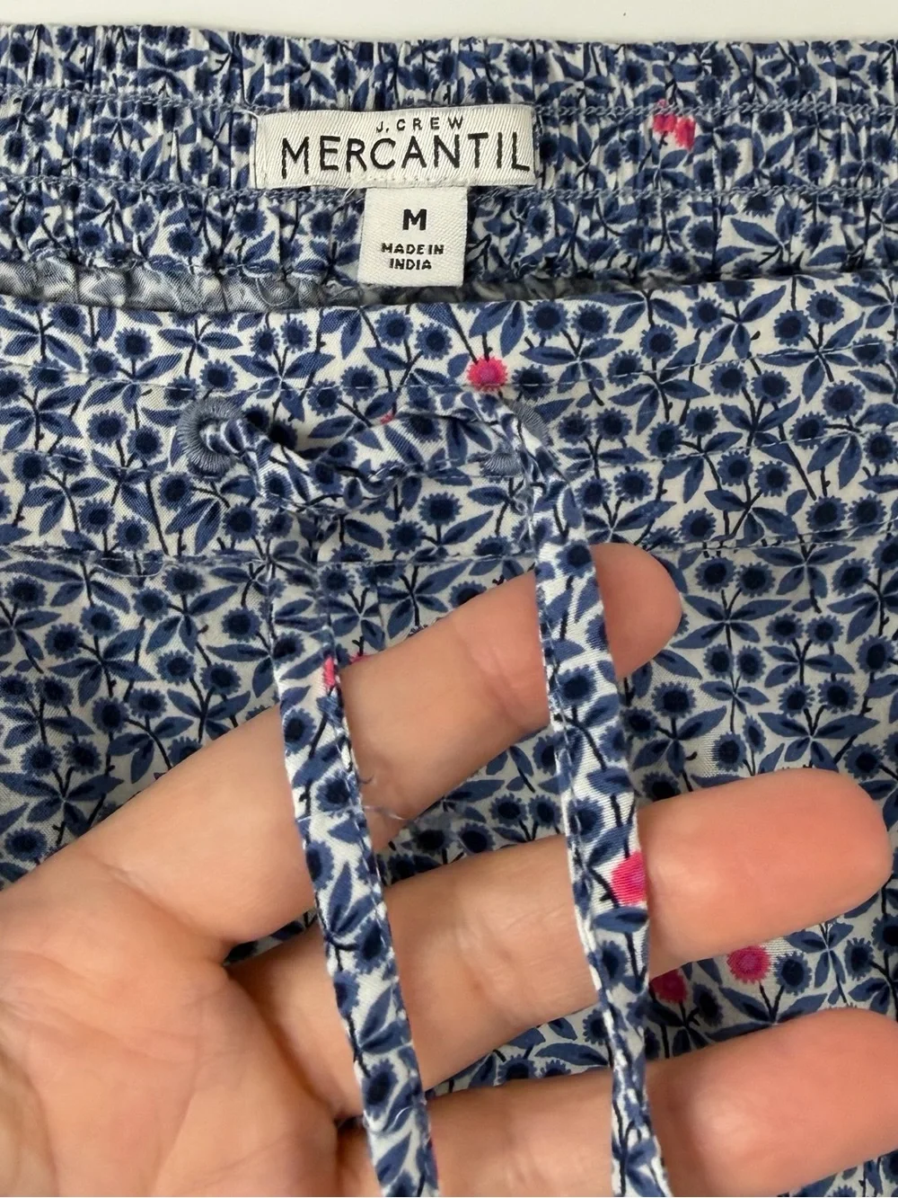J Crew Shorts Womens Medium Blue Easy Pull On Drawstring Stretch Waist L1986